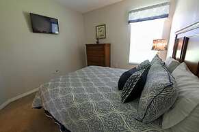 Luxury Home Close by Theme Parks