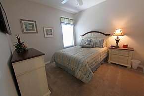 Luxury Home Close by Theme Parks