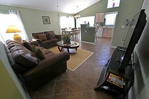 Gorgeous Homes with Golf Course View