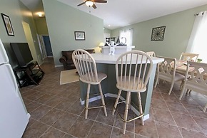 Gorgeous Homes with Golf Course View