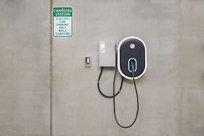 Courtyard by Marriott Redwood City