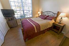 Luxury Home near Restaurants