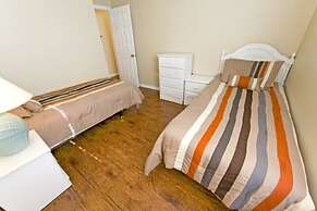 Luxury Home near Restaurants