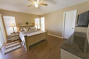 Luxury Home near Restaurants