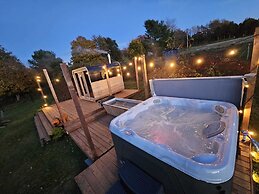 Upper Clements Cottages