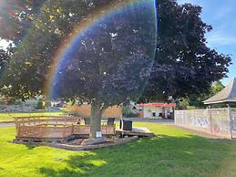 Upper Clements Cottages