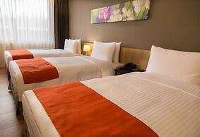 HOYA Resort Hotel Kaohsiung