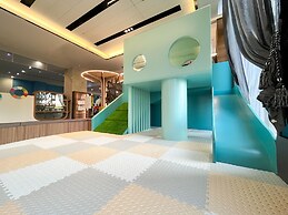 HOYA Resort Hotel Kaohsiung