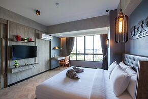 Loftmania Boutique Hotel