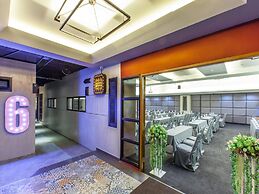 Loftmania Boutique Hotel