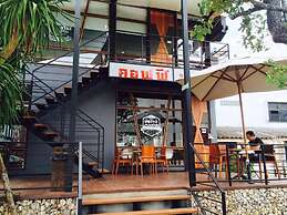 Loftmania Boutique Hotel