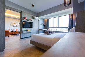 Loftmania Boutique Hotel