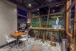 Loftmania Boutique Hotel