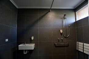 Ararat Colonial Lodge Motel