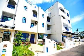 Santorini Music Family B&B