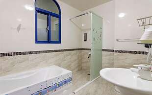 Santorini Music Family B&B