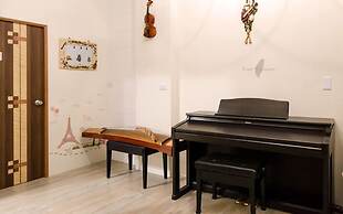 Santorini Music Family B&B