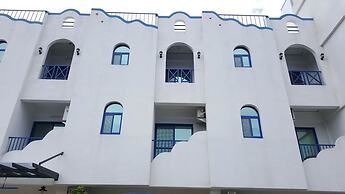 Santorini Music Family B&B