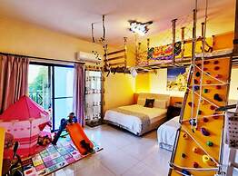 Santorini Music Family B&B