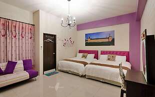 Santorini Music Family B&B