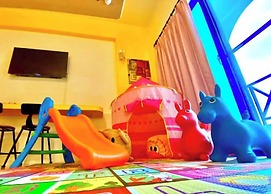 Santorini Music Family B&B