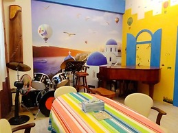Santorini Music Family B&B