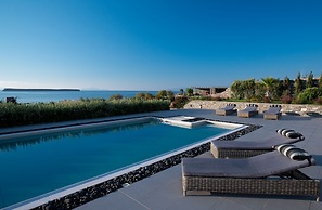 Aelia Paros Villas