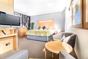 The Jubilee Hotel & Conferences