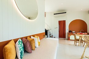 Bangsaen Heritage Hotel