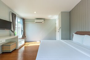 Bangsaen Heritage Hotel