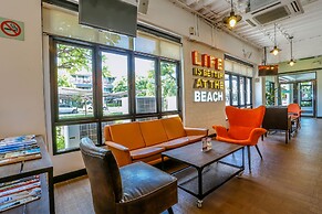 Bangsaen Heritage Hotel