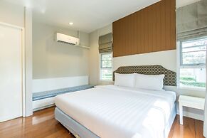 Bangsaen Heritage Hotel