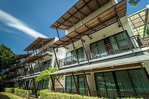 Bangsaen Heritage Hotel