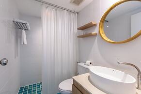 Bangsaen Heritage Hotel