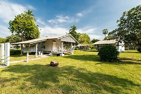 Bangsaen Heritage Hotel