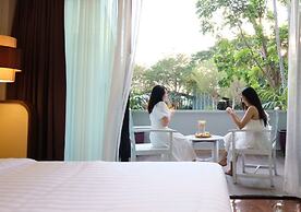 Bangsaen Heritage Hotel