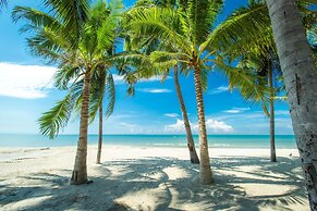 Bangsaen Heritage Hotel