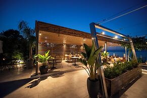 Ostria Sea Side Hotel