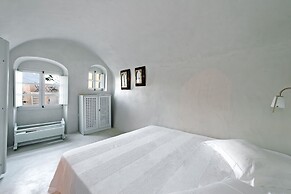 Pyrgos Old winery villa