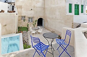 Pyrgos Old winery villa