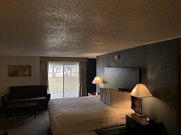 AmericInn by Wyndham La Crosse Riverfront-Conference Center