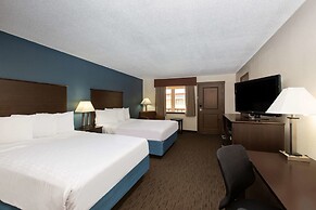 AmericInn by Wyndham La Crosse Riverfront-Conference Center