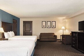 AmericInn by Wyndham La Crosse Riverfront-Conference Center