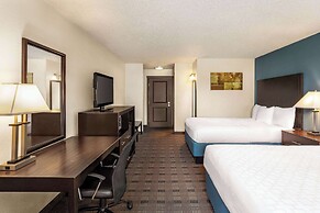 AmericInn by Wyndham La Crosse Riverfront-Conference Center