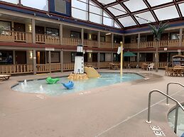 AmericInn by Wyndham La Crosse Riverfront-Conference Center