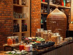 Mövenpick Resort & Spa Jimbaran Bali