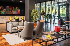 Crowne Plaza Podgorica by IHG