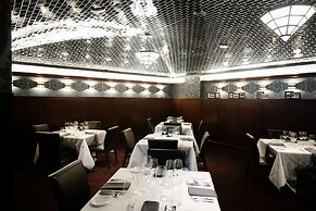 Hilton Norfolk The Main