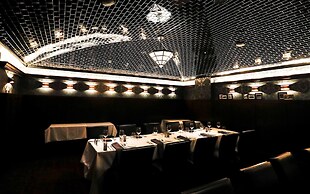 Hilton Norfolk The Main