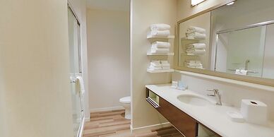 Hampton Inn & Suites Charlotte/Ballantyne